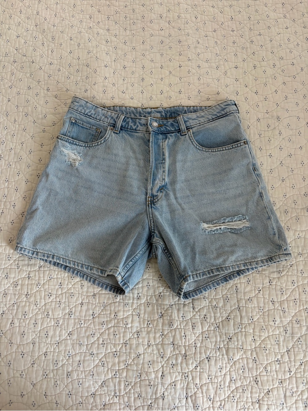 H&M Bermuda Shorts